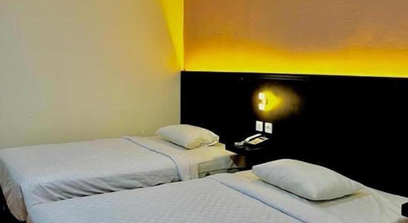 Hotel Benteng บูกิตติงกี ภายนอก รูปภาพ
